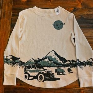 NWT Boys Old Navy Graphic Long Sleeve Shirt, Size S